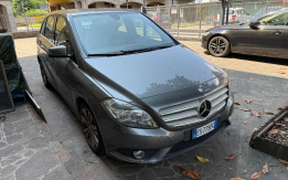 Autovettura Mercedes B 180 CDI