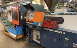 Pressa oleodinamica per stampaggio plastica Maico Presse