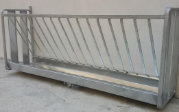 RASTRELLIERA PER CAPRE PECORE PONY ASINI