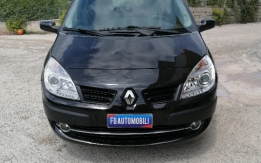 RENAULT - Scénic - 1.5 dCi/105CV Dynamique