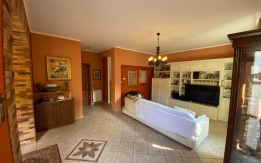 Rif:1338 Vendita Villa - 6 Locali