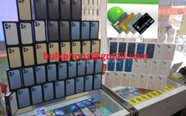 Samsung S21 Ultra 5G, 530 EUR, iPhone 13 Pro, 700 EUR, iPhon